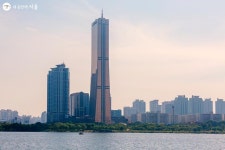 예술적 영감이 떠오르는 이촌 한강예술공원 | 서울시 - 내 손안에 서울 예술적 영감이 떠오르는 이촌 한강예술공원