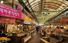 빈대떡, 육회, 마약김밥까지! 먹거리 천국, 광장시장 나들이 | 서울시 - 내 손안에 서울 빈대떡, 육회, 마약김밥까지! 먹거리 천국, 광장시장 나들이