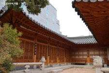 예쁜 단풍길에 만난 혜화동·성북동의 아름다운 미래유산 | 서울시 - 내 손안에 서울 예쁜 단풍길에 만난 혜화동·성북동의 아름다운 미래유산