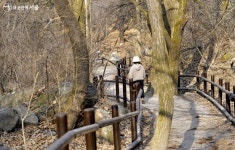 마을버스 타고 떠나는 근현대사 여행, 북한산 초대길 | 서울시 - 내 손안에 서울 마을버스 타고 떠나는 근현대사 여행, 북한산 초대길