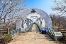 서울이야, 파리야? 예술과 낭만 가득한 몽마르뜨공원 | 서울시 - 내 손안에 서울 서울이야, 파리야? 예술과 낭만 가득한 몽마르뜨공원