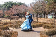 서울이야, 파리야? 예술과 낭만 가득한 몽마르뜨공원 | 서울시 - 내 손안에 서울 서울이야, 파리야? 예술과 낭만 가득한 몽마르뜨공원