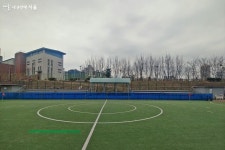 송파구 방이동에 특별한 그들을 위한 축구장이 있다? | 서울시 - 내 손안에 서울 송파구 방이동에 특별한 그들을 위한 축구장이 있다?