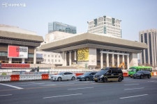 싱그러움이 품 안에~ 식목일에 무료로 나무 분양받았어요! | 서울시 - 내 손안에 서울