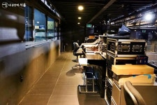 자유자재로 움직이는 무대? 공연장 쿼드 새롭게 문 열다! < 공지사항(상세) < 새소식 | 서울문화포털......  새소식 > 공지사항(상세) > 자유자재로... 