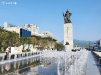 재탄생한 광화문광장⋯서울 제1의 관광명소로 추천 | 서울시 - 내 손안에 서울