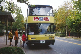서울 시내버스에도 2층 버스 도입하면 어떨까? | 서울시 - 내 손안에 서울 서울 시내버스에도 2층 버스 도입하면 어떨까?