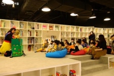 엄빠와 함께 신나는 아트북 세상으로! 실내 나들이 장소 추천 | 서울시 - 내 손안에 서울 엄빠와 함께 신나는 아트북 세상으로! 실내 나들이 장소 추천