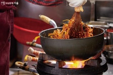 못생겨도 맛은 좋아! 낙원동 아귀찜 골목 | 서울시 - 내 손안에 서울 못생겨도 맛은 좋아! 낙원동 아귀찜 골목