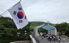 민주주의 꽃피운 4･19혁명을 기억하며... | 서울시 - 내 손안에 서울 민주주의 꽃피운 4･19혁명을 기억하며...