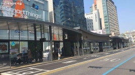 똑똑한 버스정류장! 장점 많은 스마트쉘터, 보완할 점은? | 서울시 - 내 손안에 서울 똑똑한 버스정류장! 장점 많은 스마트쉘터, 보완할 점은?