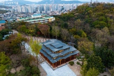 오두막 같은 아늑함, 월곡산 초입 오동 숲속도서관 개관 | 서울시 - 내 손안에 서울