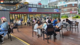 홍제천 수변카페에서 엄마와 행복한 데이트 | 서울시 - 내 손안에 서울 홍제천 수변카페에서 엄마와 행복한 데이트 