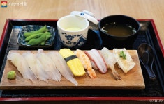 레트로 감성 맛집 가득! 신흥 핫플로 떠오른 경동시장 | 서울시 - 내 손안에 서울 레트로 감성 맛집 가득! 신흥 핫플로 떠오른 경동시장