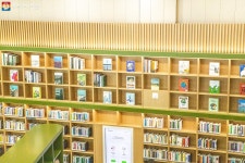 초록뷰에 개방감 가득! 서초구에 새로 생긴 숲속도서관 | 서울시 - 내 손안에 서울