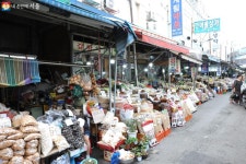 명절 장보고 힐링 더하고~ 경동시장 나들이로 한 번에 해결! | 서울시 - 내 손안에 서울 명절 장보고 힐링 더하고~ 경동시장 나들이로 한 번에 해결!