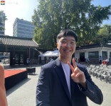 어깨가 들썩, 박수가 절로~ 탑골공원 세대 공감 북 콘서트 | 서울시 - 내 손안에 서울