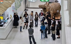 새활용 가방 살까, 양말목 공예 소재 살까? 재밌는 새활용 구경하세요! | 서울시 - 내 손안에 서울 새활용 가방 살까, 양말목 공예 소재 살까?... 