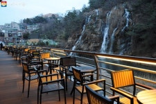 봄의 문턱에 선 홍제폭포, 지금 또 다른 변신 중! | 서울시 - 내 손안에 서울 봄의 문턱에 선 홍제폭포, 지금 또 다른 변신 중! 