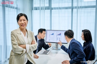 성공적 인생 2막, 중장년 일자리박람회에서!...사전신청 | 서울시 - 내 손안에 서울 성공적 인생 2막, 중장년 일자리박람회에서!...사전신청