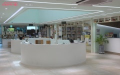 시원한 폭포 소리 들으며 독서 삼매경…자연 속 도서관 두 곳 추천!... 서울 시원한 폭포 소리 들으며 독서 삼매경…자연 속 도서관 두 곳 추천!