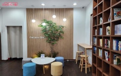 여행자 쉼터이자 도서관으로 변신! 청와대사랑채 & 신촌관광안내센터 | 서울시 - 내 손안에 서울 여행자... 