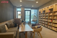 서초구립양재도서관 | 서울시 - 내 손안에 서울 날씨 좋은 날, 숲멍하며 책 읽어요~ 루프톱 카페 같은 서초구립양재도서관