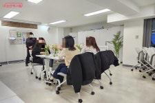 청년을 위한 힐링 공간 중랑청년청에서 꽃꽂이 만들었어요! | 서울시 - 내 손안에 서울 청년을 위한 힐링 공간 중랑청년청에서 꽃꽂이 만들었어요!
