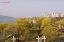 광진교 한복판 의문의 장소? 360도 파노라마뷰 전망대! | 서울시 - 내 손안에 서울 광진교 한복판 의문의 장소? 360도 파노라마뷰 전망대!