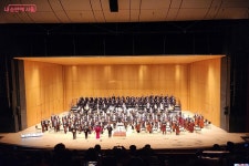 60인 합창단의 웅장한 오페라로 귀호강! 세종문화회관 누구나 클래식 | 서울시 - 내 손안에 서울 60인 합창단의 웅장한 오페라로 귀호강!... 