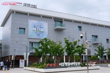 걷다 보면 만나는 북서울의 재발견, 중랑장미공원 꽃길 따라 서울생활사박물관까지 | 서울시 - 내 손안에 서울 걷다 보면 만나는 북서울의 재발견... 