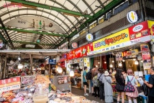 120년 역사의 광장시장에서 보낸 소소하지만 특별한 하루 | 서울시 - 내 손안에 서울 120년 역사의 광장시장에서 보낸 소소하지만 특별한 하루