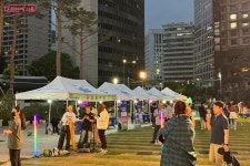 이렇게 신나는 운동이라니! K-POP 댄스로 흥겨웠던 광장의 밤 | 서울시 - 내 손안에 서울 이렇게 신나는 운동이라니! K-POP 댄스로 흥겨웠던... 