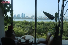 철길 산책부터 한강뷰 카페까지…서울에디션25 매력포인트 2곳... 손안에 서울 철길 산책부터 한강뷰 카페까지…서울에디션25 매력포인트 2곳