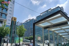가산디지털단지 금천 순이의 집에서 만난 옛 여성 노동자들의 삶 | 서울시 - 내 손안에 서울 가산디지털단지 금천 순이의 집에서 만난 옛 여성... 