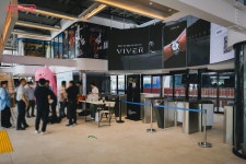 한강 노을로 물든 퇴근길이 기대돼! 한강버스 직접 타보니 | 서울시 - 내 손안에 서울 한강 노을로 물든 퇴근길이 기대돼! 한강버스 직접 타보니