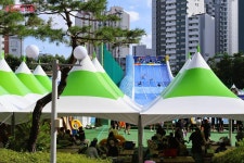 야~ 여름이다! 동네 아이들이 다 모였다 노원워터파크 현장 | 서울시 - 내 손안에 서울 야~ 여름이다! 동네 아이들이 다 모였다 노원워터파크 현장