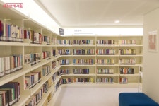 베일 벗은 강동중앙도서관 둘러보기 | 서울시 - 내 손안에 서울 서울 자치구 중 최고 규모!? 베일 벗은 강동중앙도서관 둘러보기