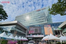 장벽 없이 누구나 즐길 수 있는 ‘마포누구나카페’ | 서울시 - 내 손안에 서울 장벽 없이 누구나 즐길 수 있는 ‘마포누구나카페’