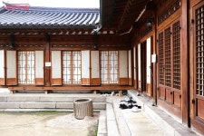 세계인 홀린 한옥의 매력? 한옥건축교실에서 해답을 찾다! | 서울시 - 내 손안에 서울 세계인 홀린 한옥의 매력? 한옥건축교실에서 해답을 찾다!