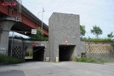 공해 완충 녹지 2곳, 어디? | 서울시 - 내 손안에 서울 어둡던 철길이 매력정원으로 새단장! 공해 완충 녹지 2곳, 어디?