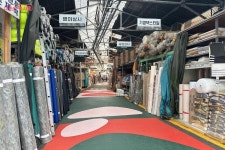 입고…가죽 전문 신설종합시장 환해졌어요! | 서울시 - 내 손안에 서울 새 간판 달고, 새 디자인 입고…가죽 전문 신설종합시장 환해졌어요! 