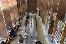 아차산에서 보낸 가을 하루! 정원 감상·책쉼터 독서·여가센터 체험까지 | 서울시 - 내 손안에 서울 아차산에서 보낸 가을 하루! 정원 감상·책쉼터... 