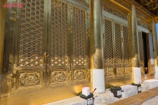 금빛 사찰 수국사 구경하고 봉산 산책까지 | 서울시 - 내 손안에 서울 이색 나들이 코스 추천! 금빛 사찰 수국사 구경하고 봉산 산책까지