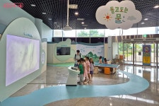 서울물재생체험관에선 하루가 짧아! 물놀이터부터 환경 교육까지 | 서울시 - 내 손안에 서울 서울물재생체험관에선 하루가 짧아! 물놀이터부터... 