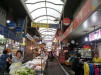 전통시장은 불편하다는 생각? 여기 오면 달라져요 | 서울시 - 내 손안에 서울 전통시장은 불편하다는 생각? 여기 오면 달라져요