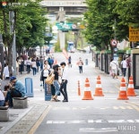 여름처럼 생동하는 이곳! 신촌으로 떠나는 감성 여행 | 서울시 - 내 손안에 서울 여름처럼 생동하는 이곳! 신촌으로 떠나는 감성 여행
