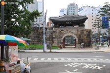절절한 사연 품은 광희문과 아리랑고개를 가다 | 서울시 - 내 손안에 서울 절절한 사연 품은 광희문과 아리랑고개를 가다
