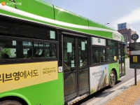 골목길 청소, 친환경 전기청소차로 쓱쓱싹싹! > 내 손안에 서울 > 서울이야기 > 시민소통 > 정보소통광장