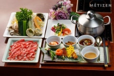 샤브샤브 vs 스키야키 - 함께하면 더 맛있는 즐거움 메티즌 - 함께하면 더 맛있는 즐거움